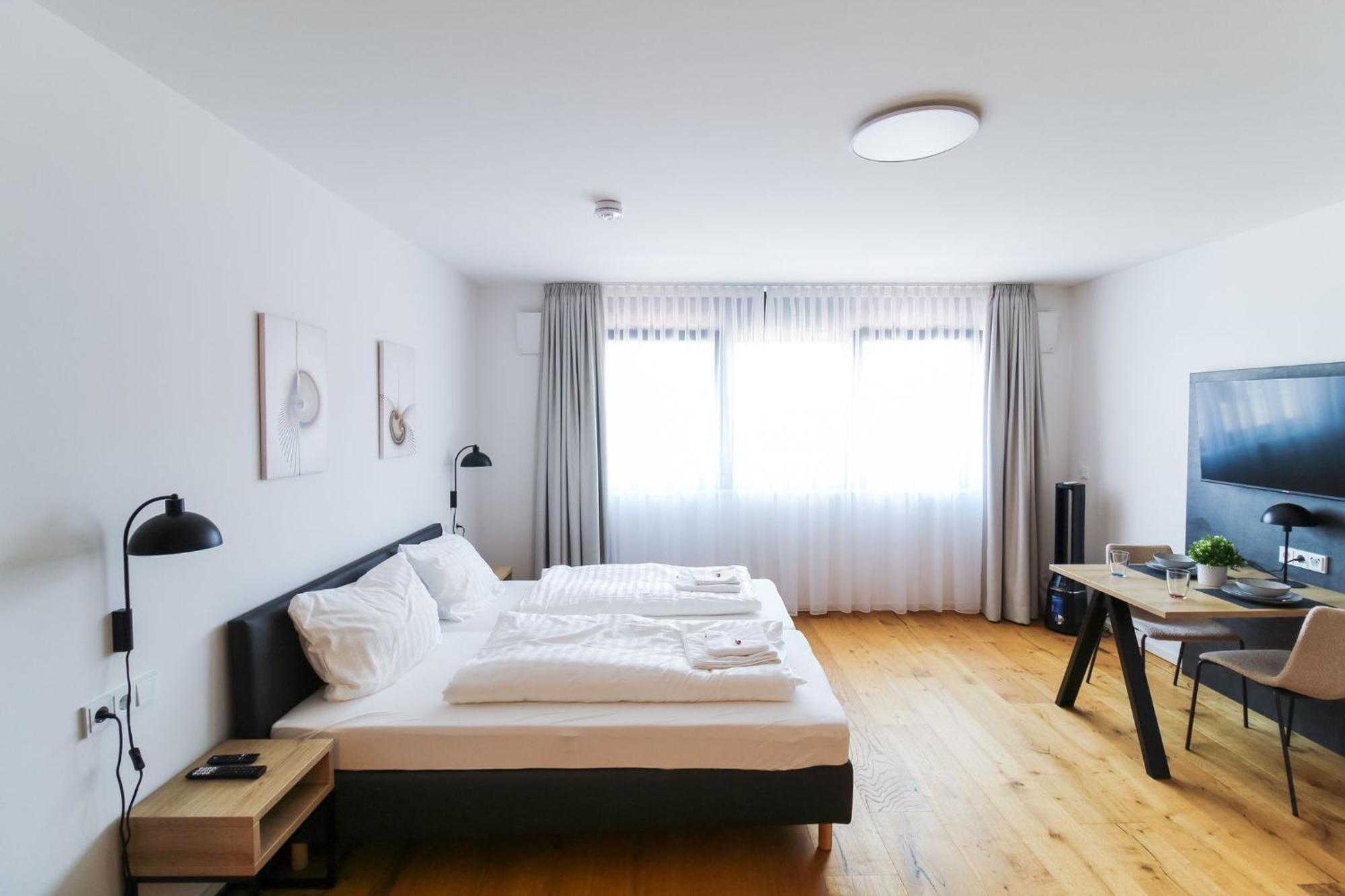 Helios Berlin Apartments Экстерьер фото